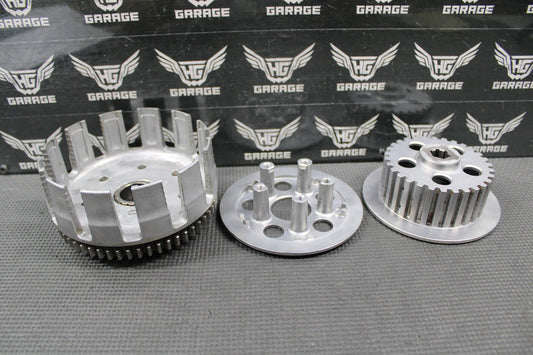 1992 KAWASAKI KX125 OEM CLUTCH BASKET CENTER HUB PRESSURE PLATE 13095 - 1265 - hggarage