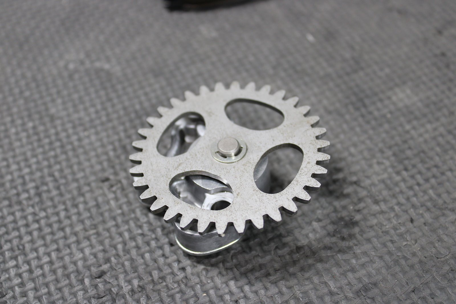 2000 Yamaha TTR125 TTR125L OEM Cam Chain Tensioner Topend Engine Hardware - hggarage