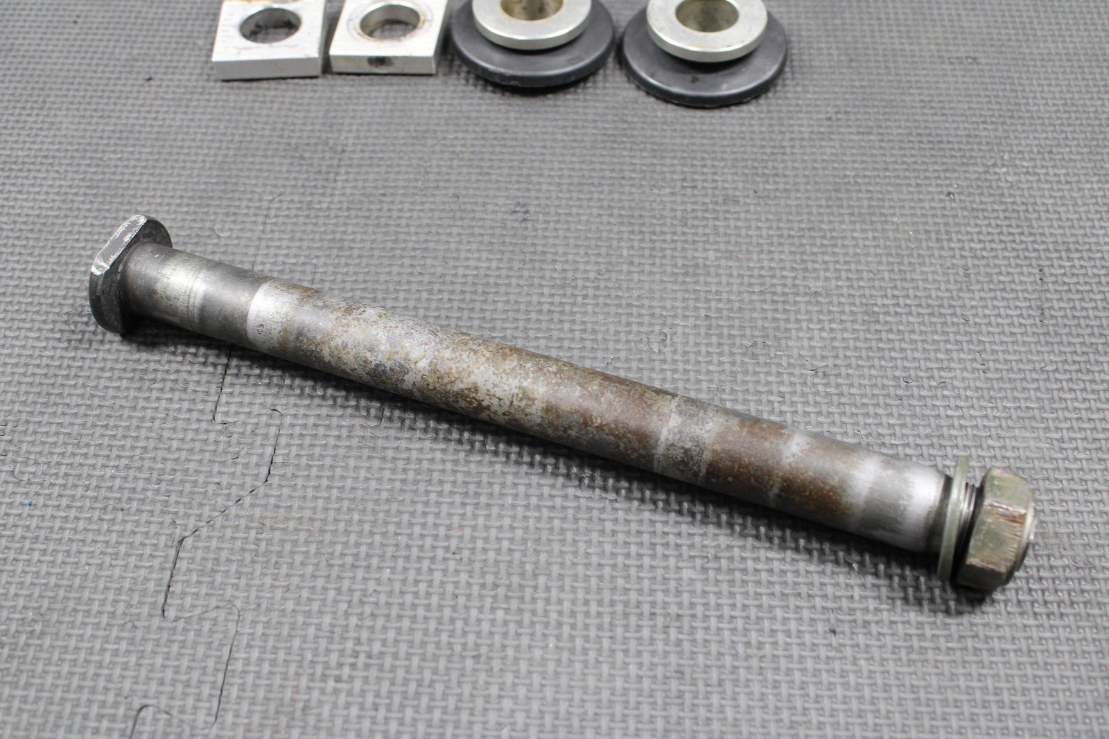 2003 YAMAHA YZ125 OEM REAR AXLE BACK WHEEL RIM PIVOT BOLT SPACERS 5ET - 25381 - 00 - 0 - hggarage