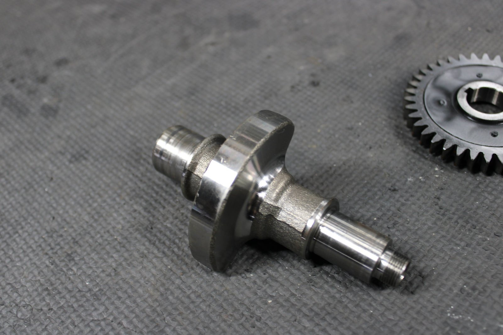 2001 YAMAHA OEM TIMING CHAIN CRANKSHAFT COUNTER BALANCE SHAFT BALANCER - hggarage