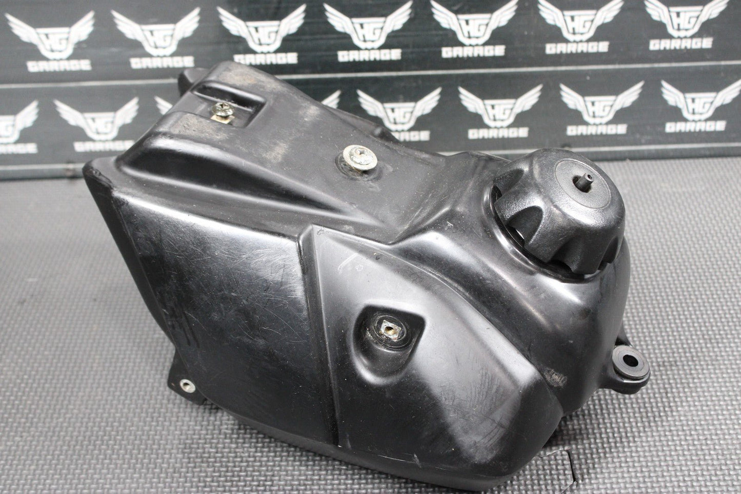 2003 KAWASAKI 02 - 22 KX65 OEM GAS TANK FUEL CELL PETROL RESERVOIR 51001 - 1676 - 6Z - hggarage