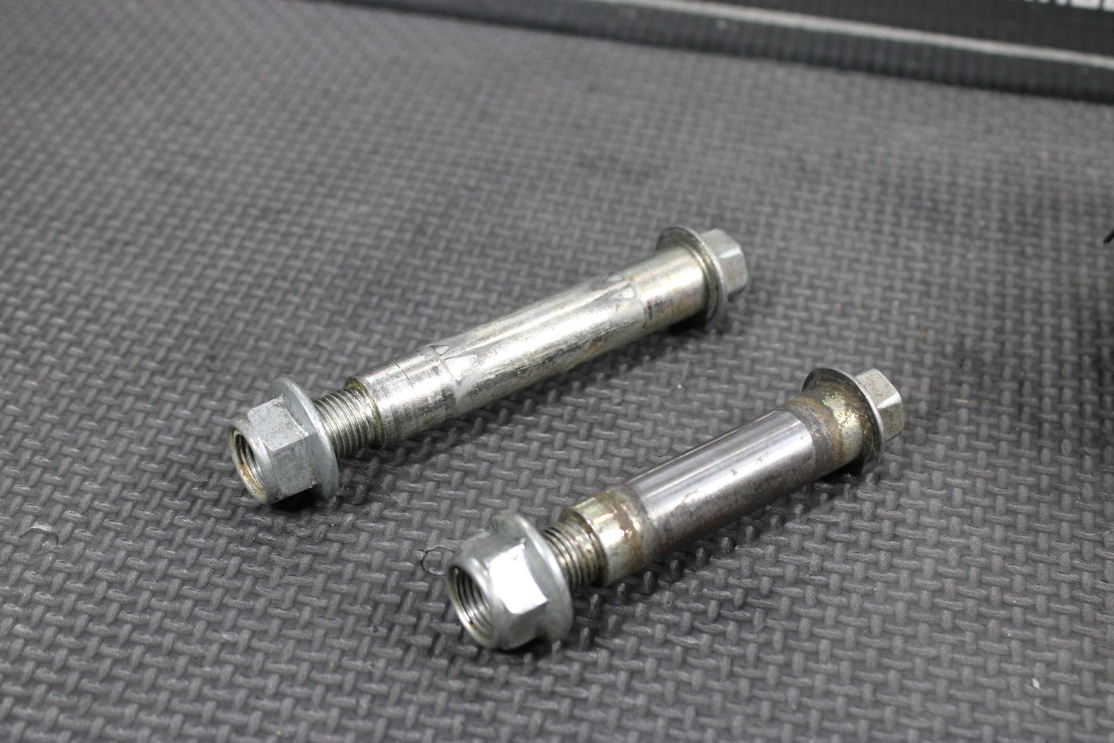 KAWASAKI 94 - 96 KX125 KX250 OEM REAR SHOCK LINKAGE LINKS RELAY DOG BONE SWINGARM - hggarage