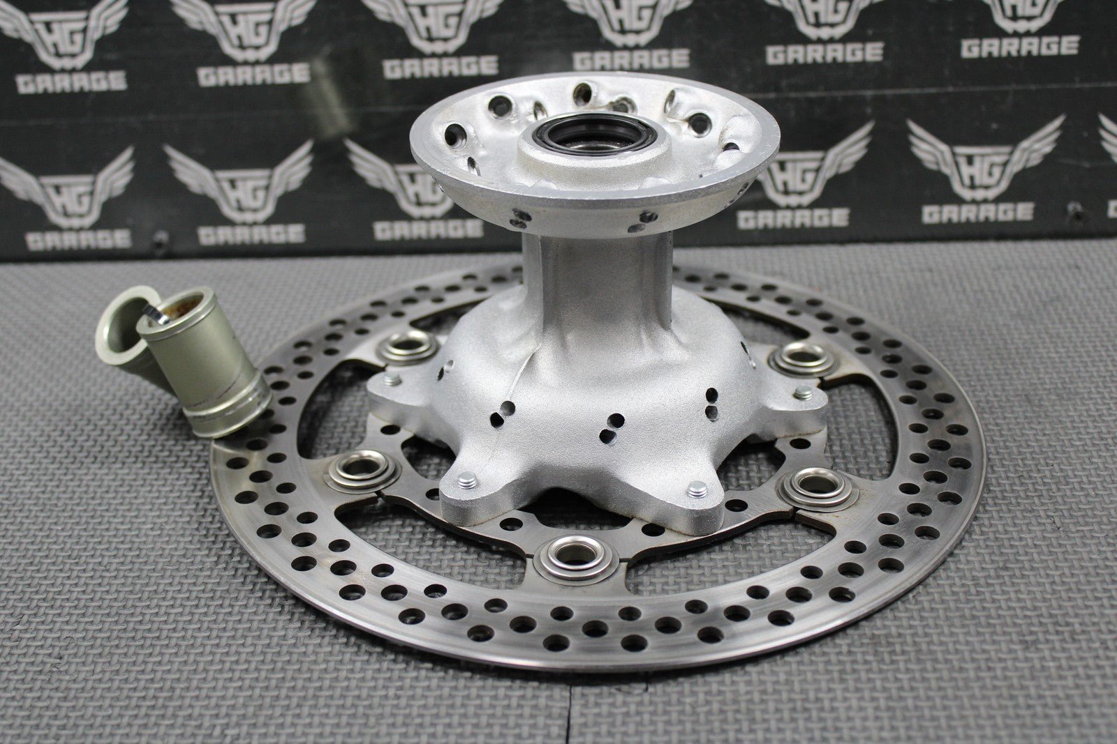 2006 SUZUKI 05 - 06 RM125 RM250 OEM FRONT WHEEL RIM HUB ROTOR 54111 - 36E00 GOOD! - hggarage