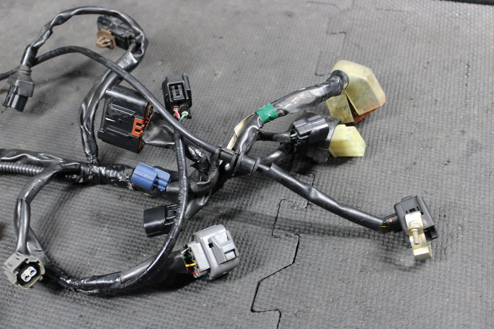 2019 HONDA CRF250R OEM MAIN ENGINE WIRING HARNESS MOTOR WIRE LOOM 32100 - K95 - A40 - hggarage