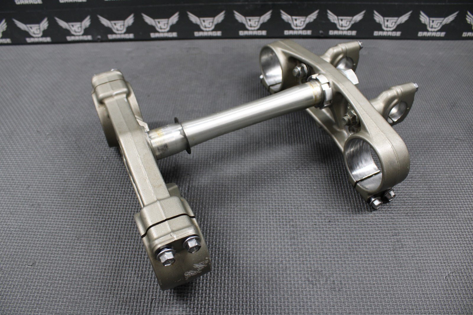 2009 YAMAHA YZ450F OEM FRONT FORKS LOWER UPPER TRIPLE TREE STEM BAR CLAMP STEM - hggarage