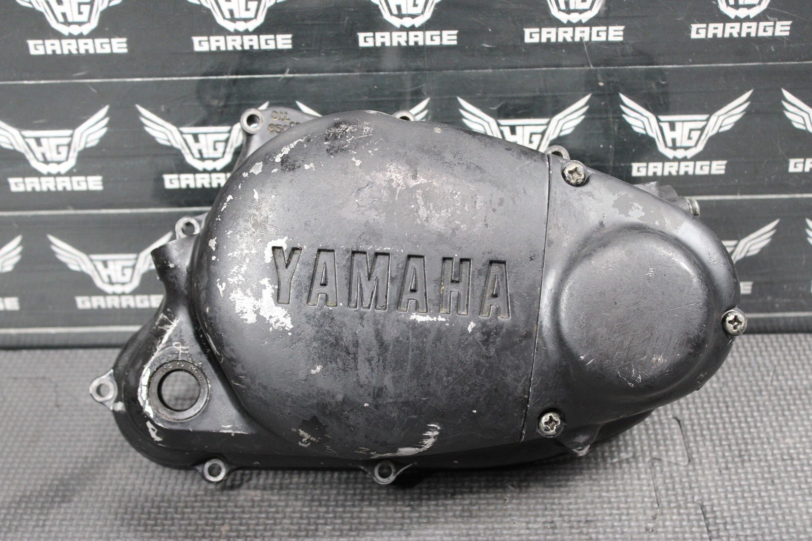1997 YAMAHA RT100 OEM ENGINE MOTOR RIGHT SIDE CLUTCH COVER COVER401 - 15431 - 00 - 00 - hggarage