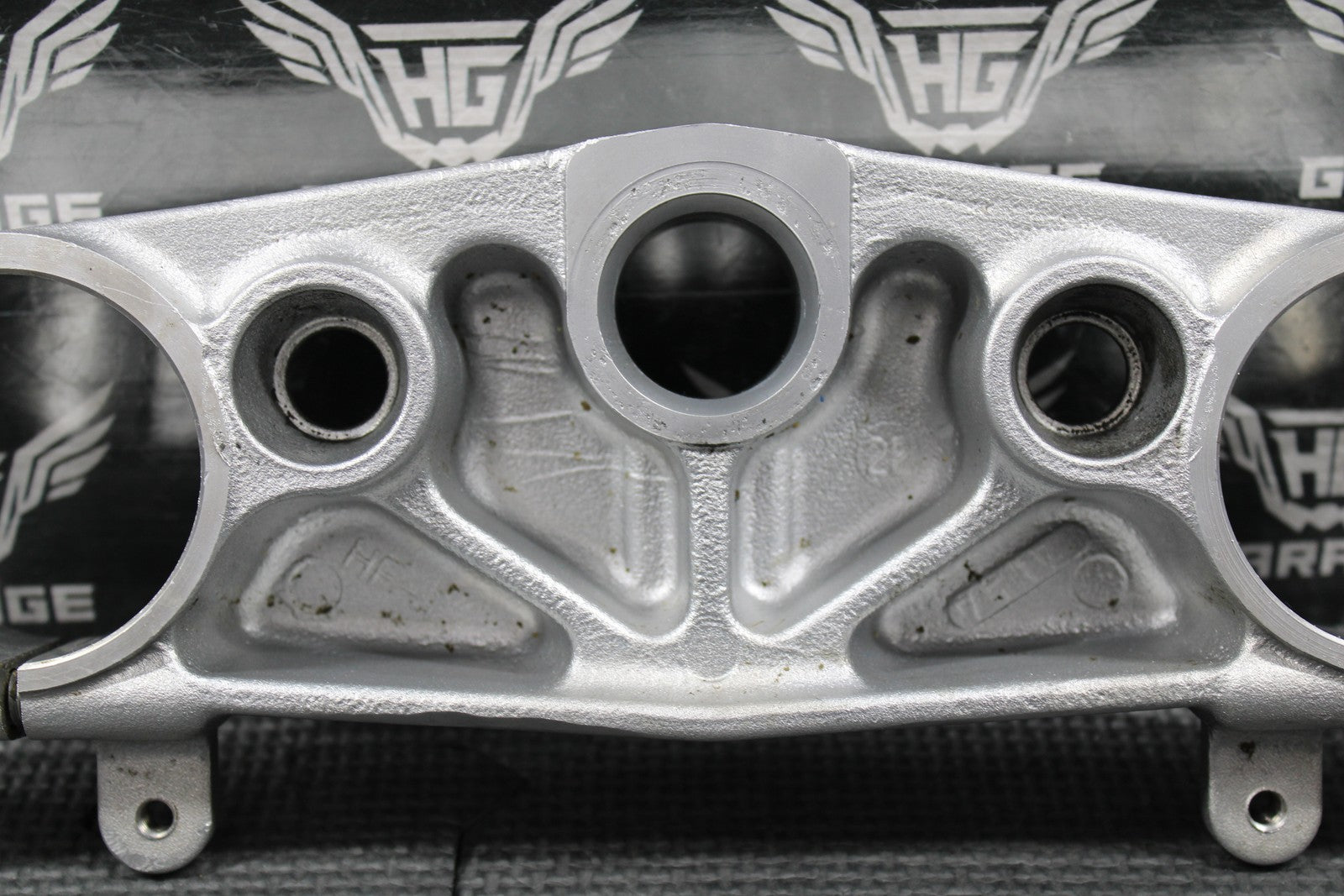 2008 2009 HONDA CRF250R OEM UPPER TRIPLE TREE BAR CLAMP BRIDGE 53300 - MEN - A10 - hggarage