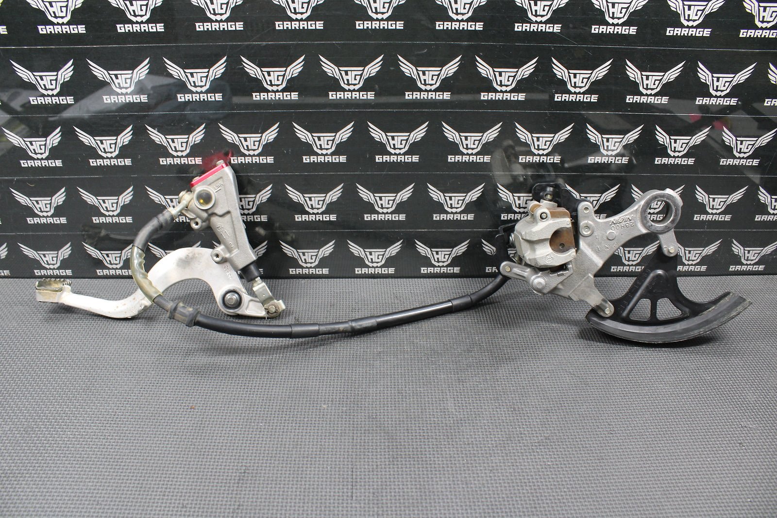2018 18 - 20 SUZUKI RMZ450 OEM REAR BACK BRAKE CALIPER MASTER CYLINDER LEVER GOOD - hggarage