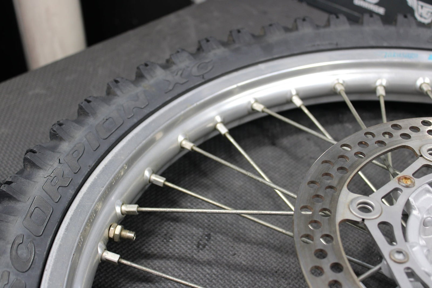 2006 Yamaha 06 - 08 YZ250 2006 YZ450F OEM Front Wheel Rim 5NY - 25111 - 00 - 00 - hggarage