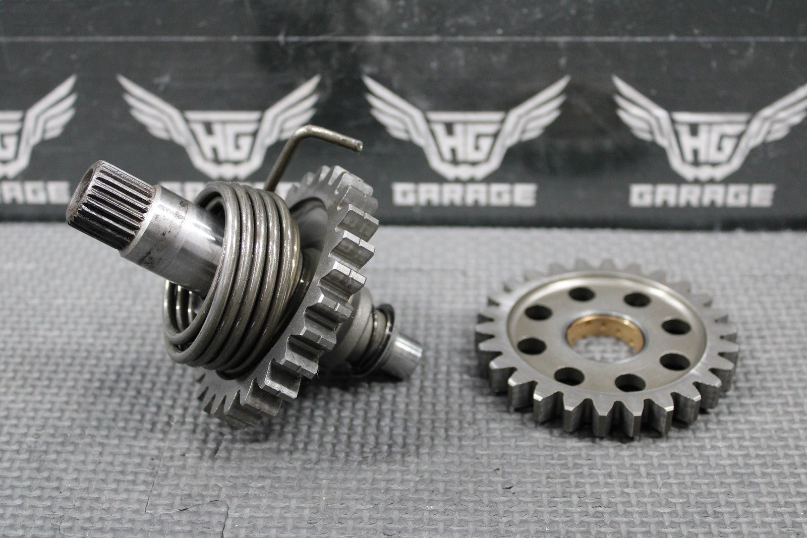 2002 02 - 07 KAWASAKI KX250 OEM KICKSTART KICK START SHAFT W IDLER GEAR 13066 - 1107 - hggarage