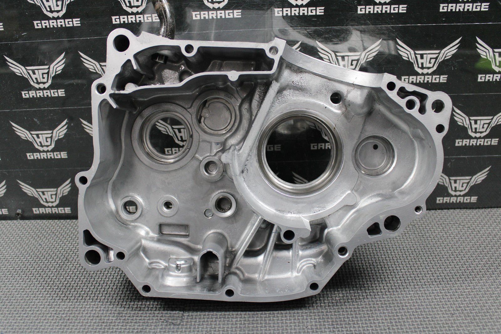 1991 HONDA 88 - 95 XR250R OEM LEFT ENGINE CRANKCASE CRANK CASE 11200 - KZ1 - 670 MINT! - hggarage