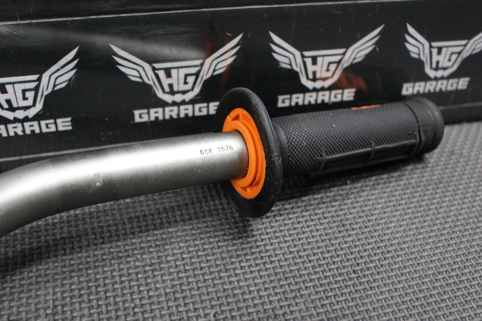 2006 KTM 450SX OEM Renthal Fat Bars 1 1'8 Handlebars Bars Grips Steering 5480200 - hggarage