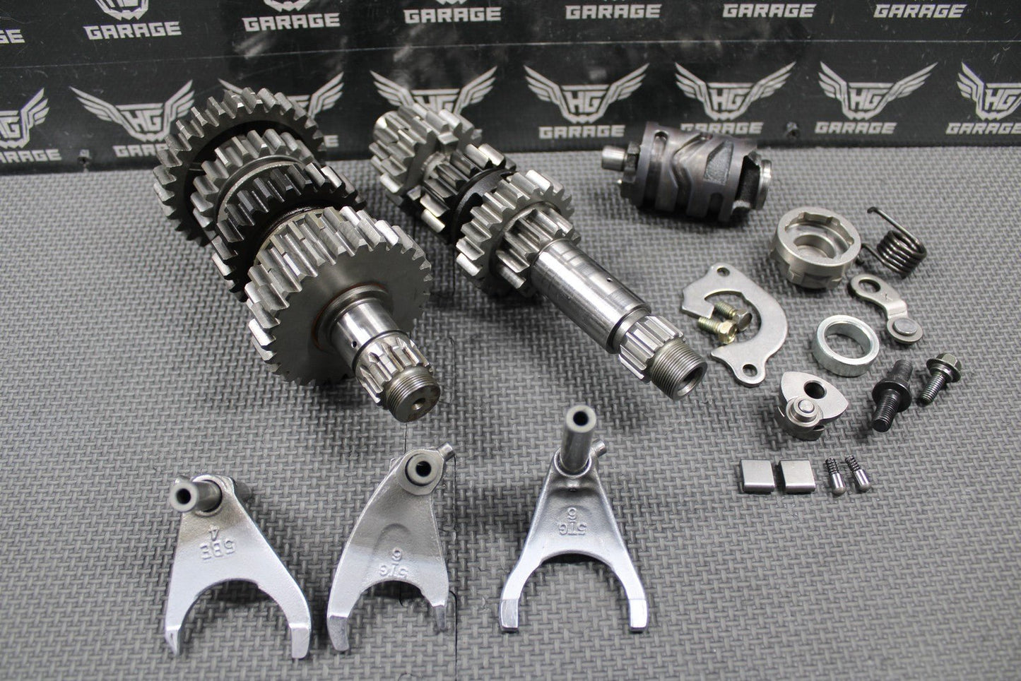 2005 YAMAHA 04 - 09 YFZ450 OEM TRANSMISSION TRANNY GEARBOX GEARS SHIFT FORKS NICE - hggarage