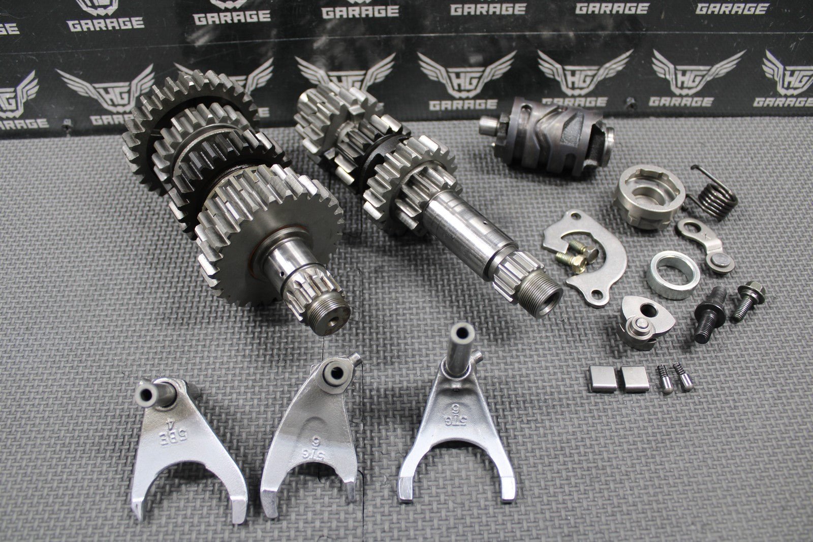 2005 YAMAHA 04 - 09 YFZ450 OEM TRANSMISSION TRANNY GEARBOX GEARS SHIFT FORKS NICE - hggarage