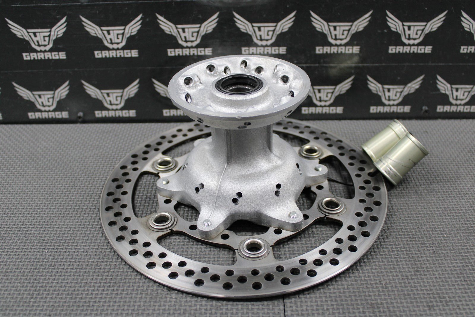 2006 SUZUKI 05 - 06 RM125 RM250 OEM FRONT WHEEL RIM HUB ROTOR 54111 - 36E00 GOOD! - hggarage