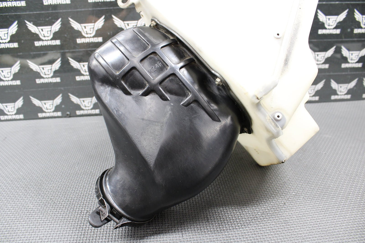 1998 1999 HONDA CR125R OEM AIRBOX AIR CLEANER CASE FILTER BOX INTAKE BOOT NICE! - hggarage