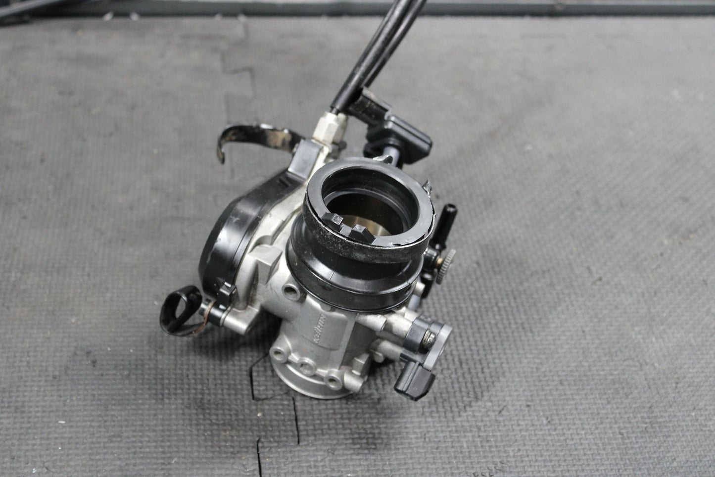 2011 KAWASAKI KX250F OEM KEIHIN MAIN FUEL INJECTOR THROTTLE BODY BODIES - hggarage