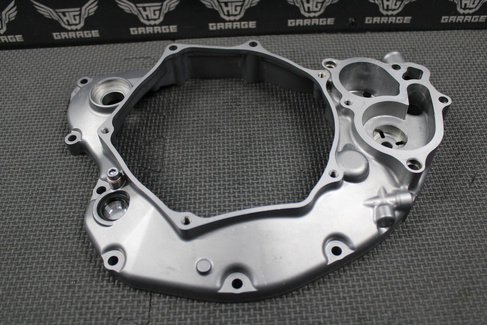 2020 SUZUKI 19 - 25 RMZ250 OEM RIGHT CASE INNER CLUTCH COVER 11340 - 49H10 NICE! - hggarage