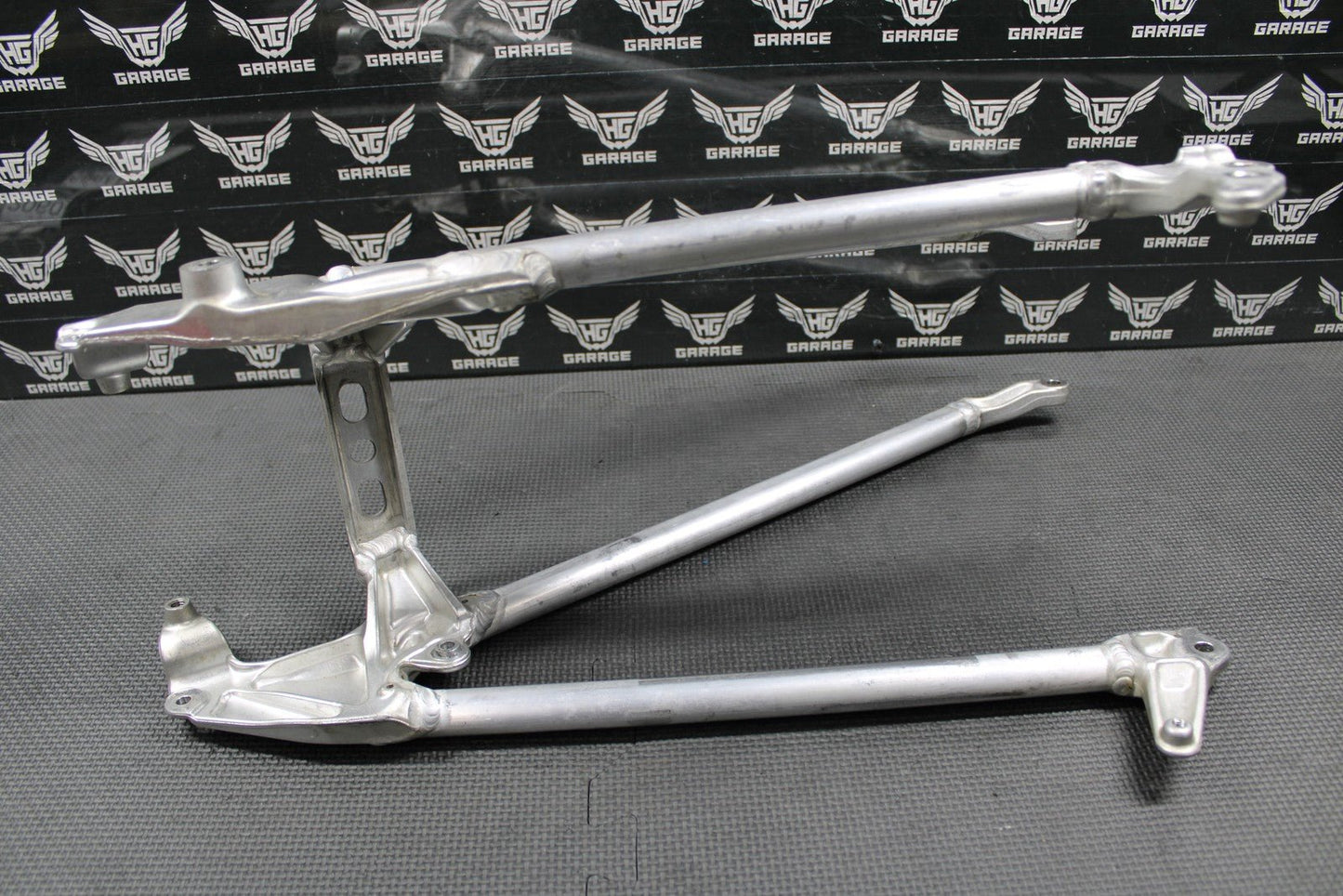 2012 HONDA 11 - 13 CRF250R 11 - 12 CRF450R OEM REAR SUB FRAME SUBFRAME 50200 - MEN - A50 - hggarage
