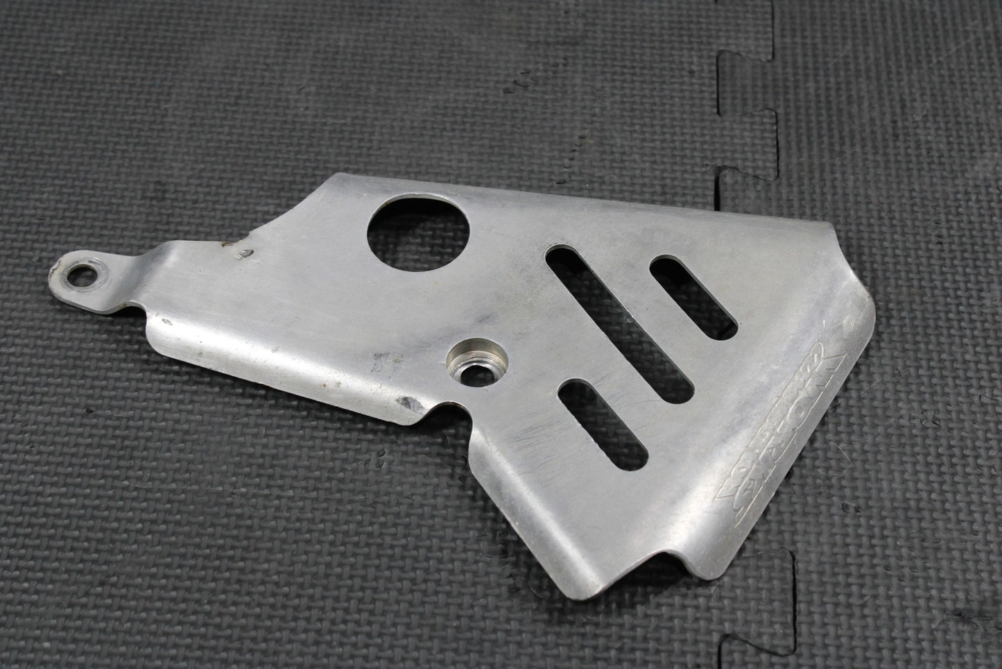 2002 YAMAHA YZ250 WORKS CONNECTION FRAME CHASSIS GUARDS SHIELDS PROTECTORS GUARD - hggarage
