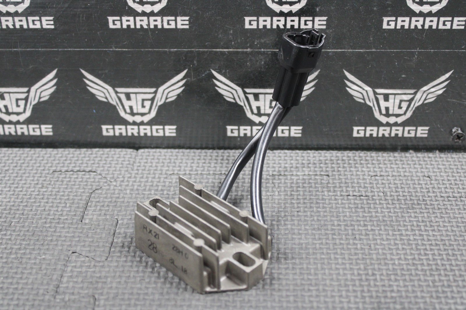 2019 SUZUKI RMZ250 RMZ450 OEM RECTIFIER VOLTAGE REGULATOR 32800 - 28H00 LOW HOUR - hggarage