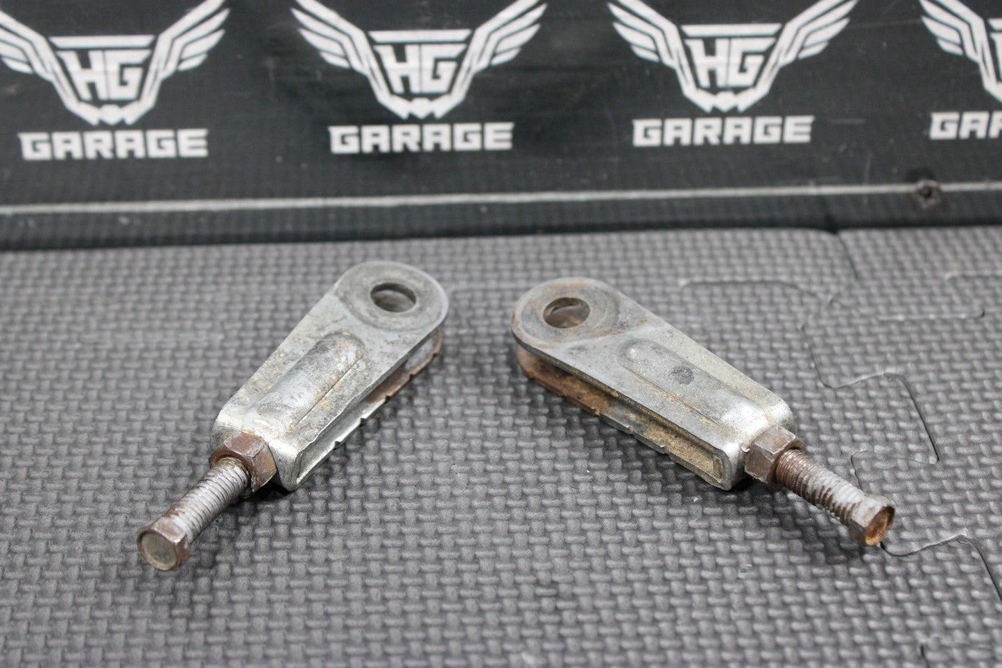 1991 YAMAHA 89 - 06 BANSHEE 350 88 - 06 OEM MAIN DRIVE CHAIN PULLER TENSIONER - hggarage