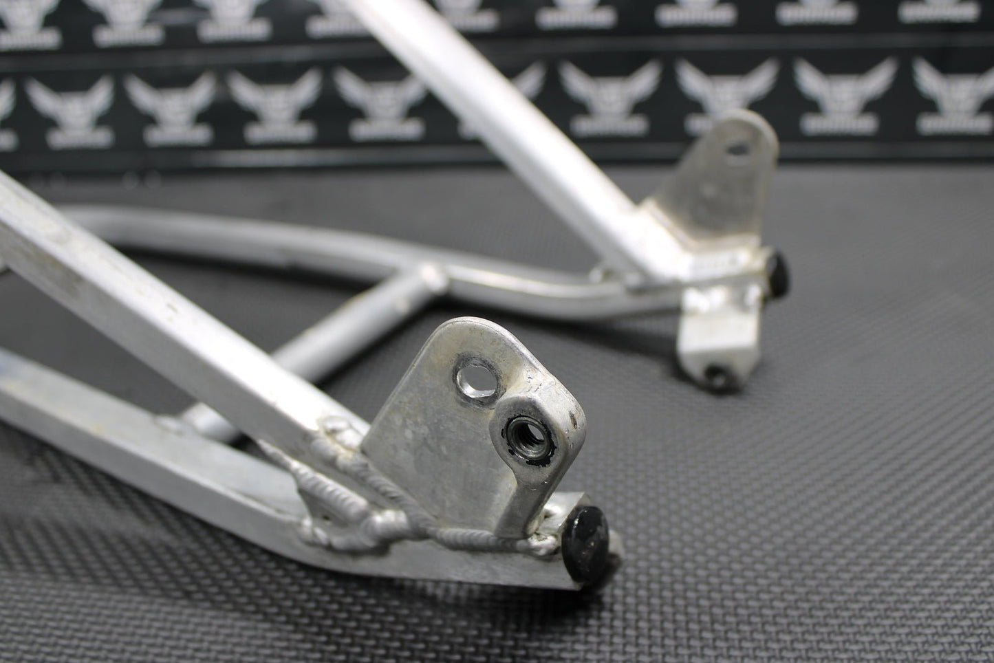 2002 YAMAHA YZ250F OEM REAR BACK SUB FRAME SUBFRAME SEAT RAIL 5SF - 21190 - 00 - 00 - hggarage