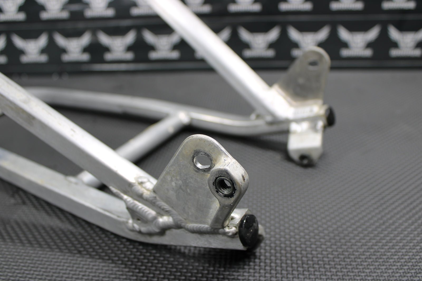 2002 YAMAHA YZ250F OEM REAR BACK SUB FRAME SUBFRAME SEAT RAIL 5SF - 21190 - 00 - 00 - hggarage