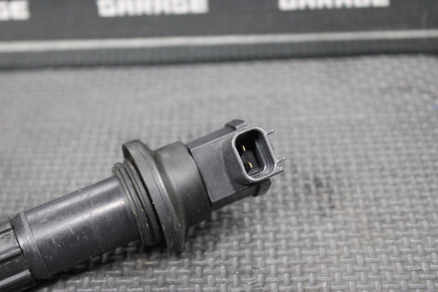 2005 YAMAHA 03 - 09 YZ450F OEM DENSO IGNITION COIL PLUG 5TA - 82310 - 10 - 00 - hggarage