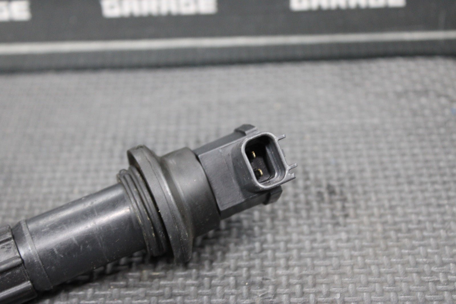 2005 YAMAHA 03 - 09 YZ450F OEM DENSO IGNITION COIL PLUG 5TA - 82310 - 10 - 00 - hggarage