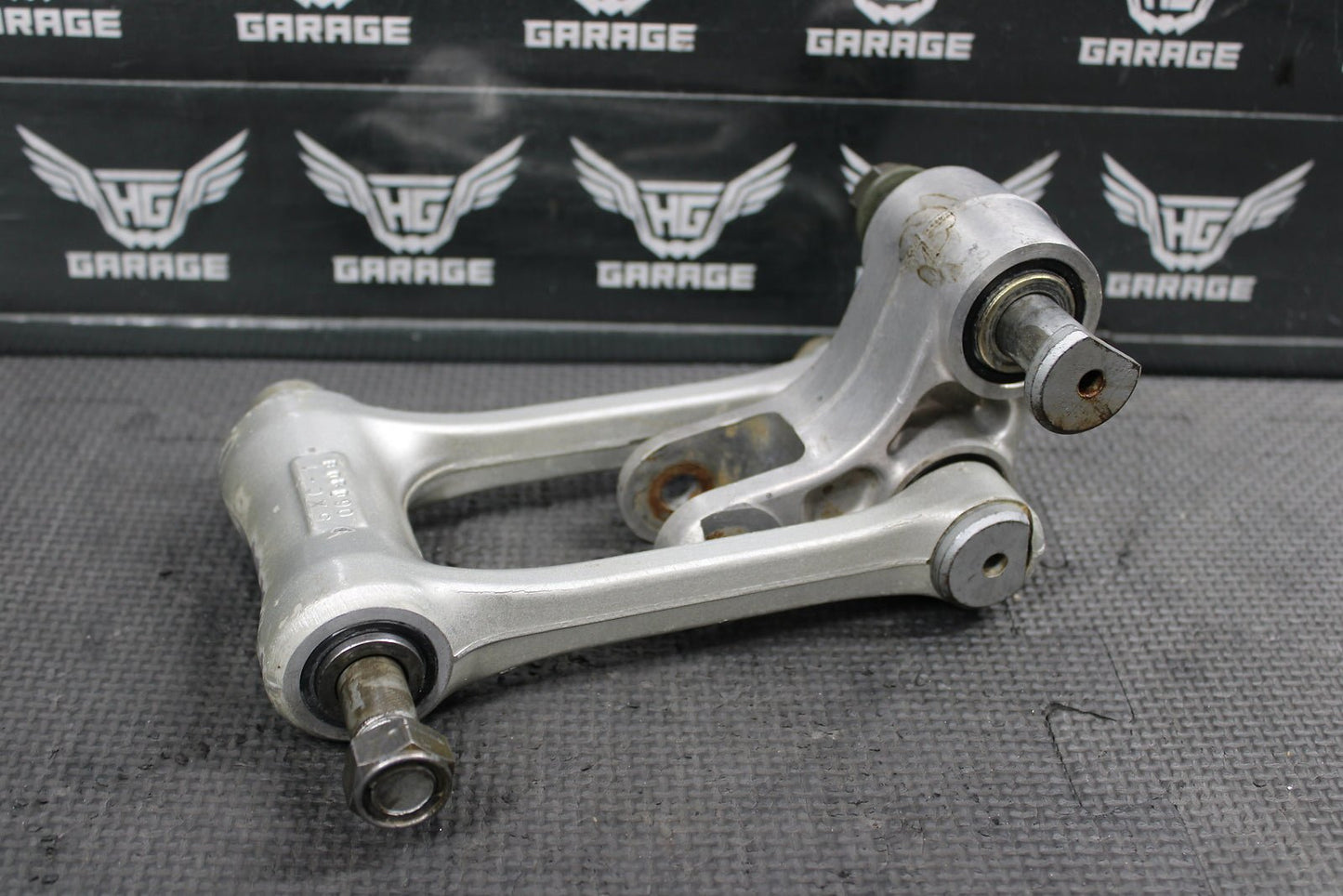 2006 Yamaha YZ450F OEM Rear Shock Linkage Links 5XC - 2217A - 90 - 00 - hggarage