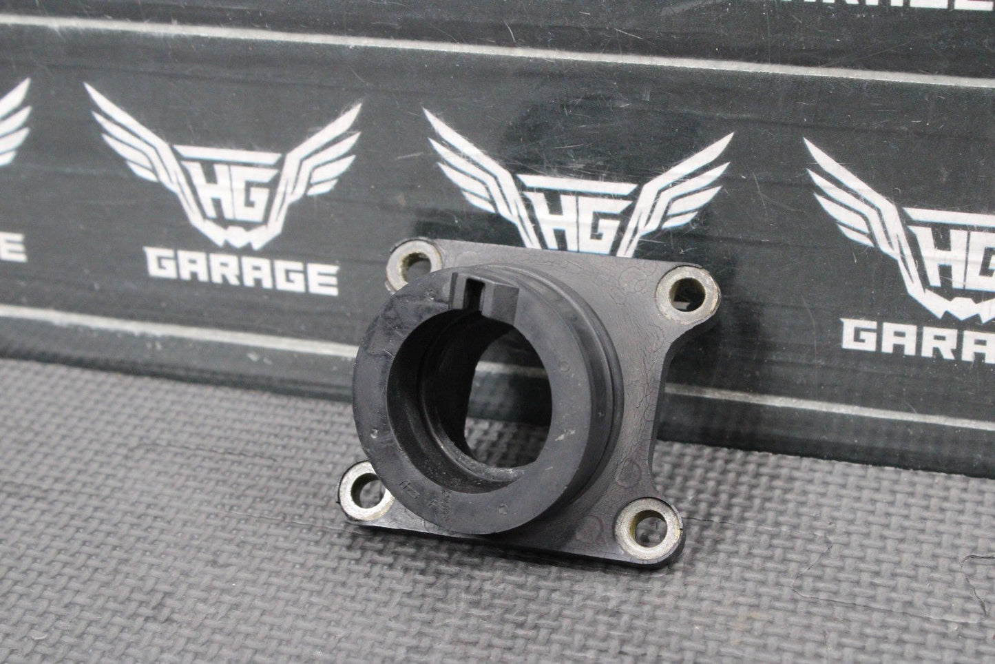 2014 KAWASAKI KX100 KX85 OEM INTAKE REED BLOCK CARBURATOR ASSEMBLY - hggarage
