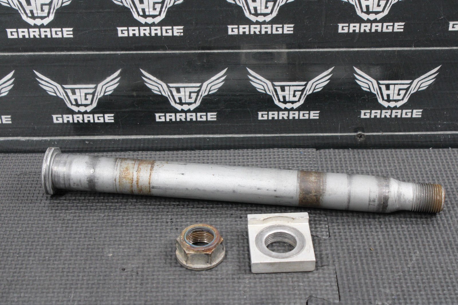 2013 HUSQVARNA TE511 OEM REAR AXLE BACK WHEEL RIM PIVOT BOLT AXLE 8000H1548 - hggarage