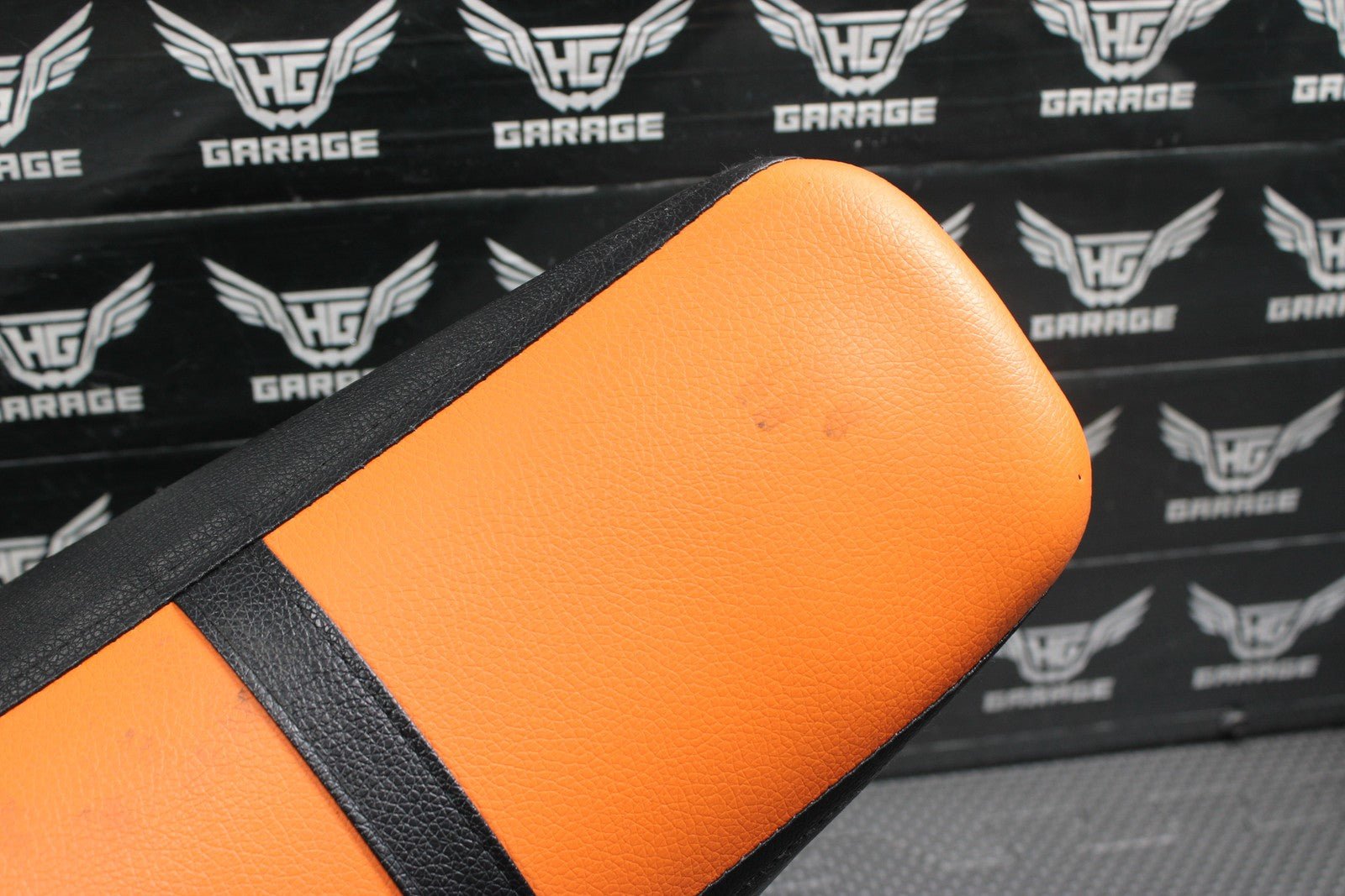 2000 KTM 250 EXC OEM SEAT SADDLE CUSHION COVER SEAT PAN 50307040000 - hggarage