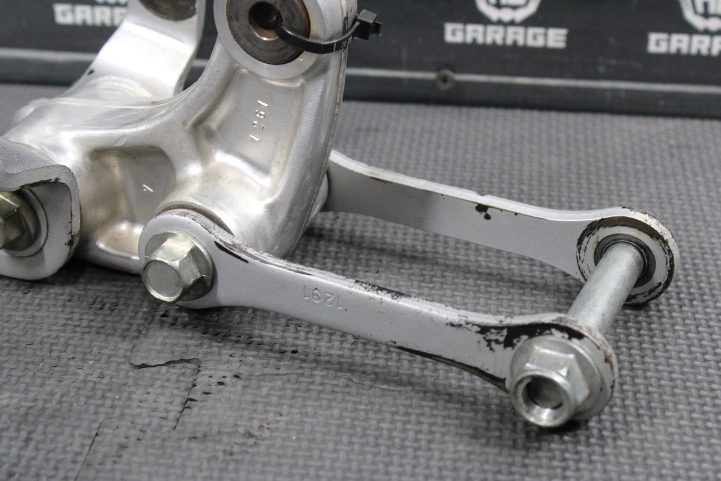 2012 KAWASAKI KX85 OEM REAR SHOCK LINKAGE LINKS RELAY ARM DOGBONE 32037 - 1553 - hggarage