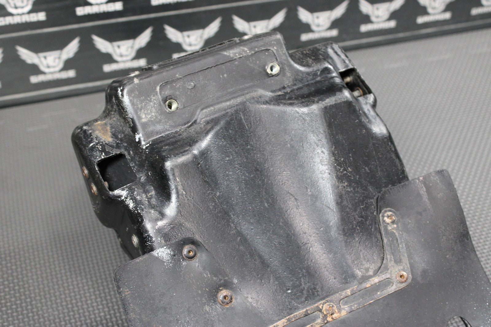 1991 88 - 95 HONDA CR80R OEM AIRBOX INTAKE AIR CLEANER CASE 17210 - GS2 - 700 - hggarage