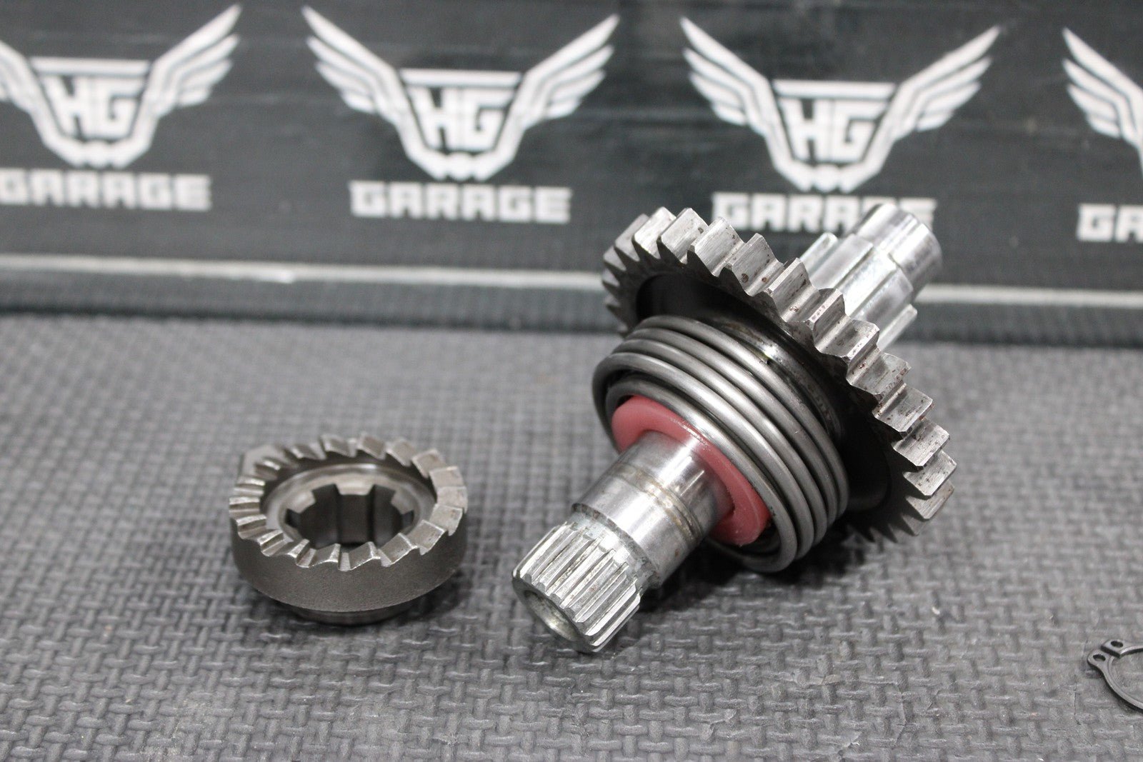 1996 SUZUKI RM250 OEM KICKSTART KICK START SHAFT W IDLER GEAR MECHANISM GOOD - hggarage