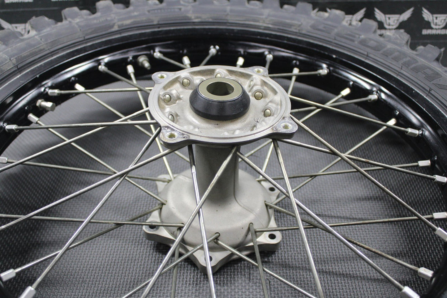 2020 SUZUKI RMZ250 OEM BLACK REAR BACK WHEEL RIM HUB TIRE 64100 - 46K00 19 x 1.85" - hggarage