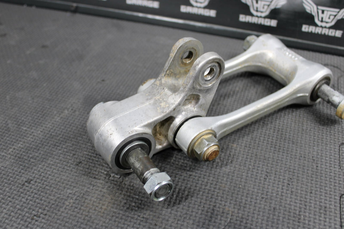 2008 YAMAHA YZ250F YZ450F OEM REAR SHOCK LINKAGE LINKS 5XC - 2217A - L0 - 00 - hggarage