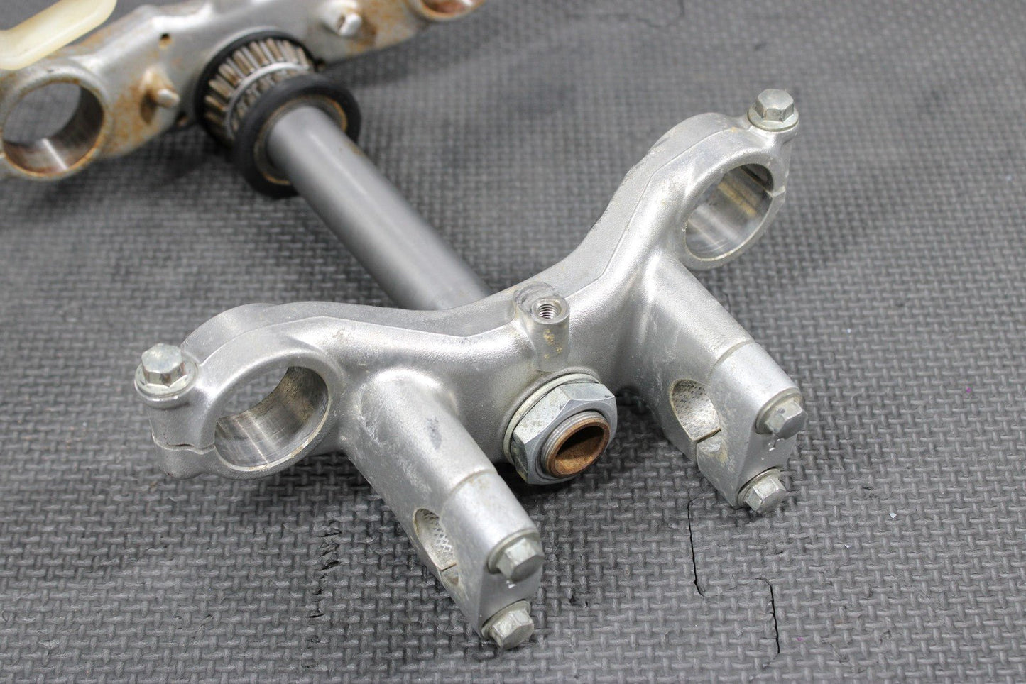 2004 00 - 04 KAWASAKI KX65 OEM FRONT FORKS LOWER UPPER TRIPLE TREE STEM CLAMP - hggarage