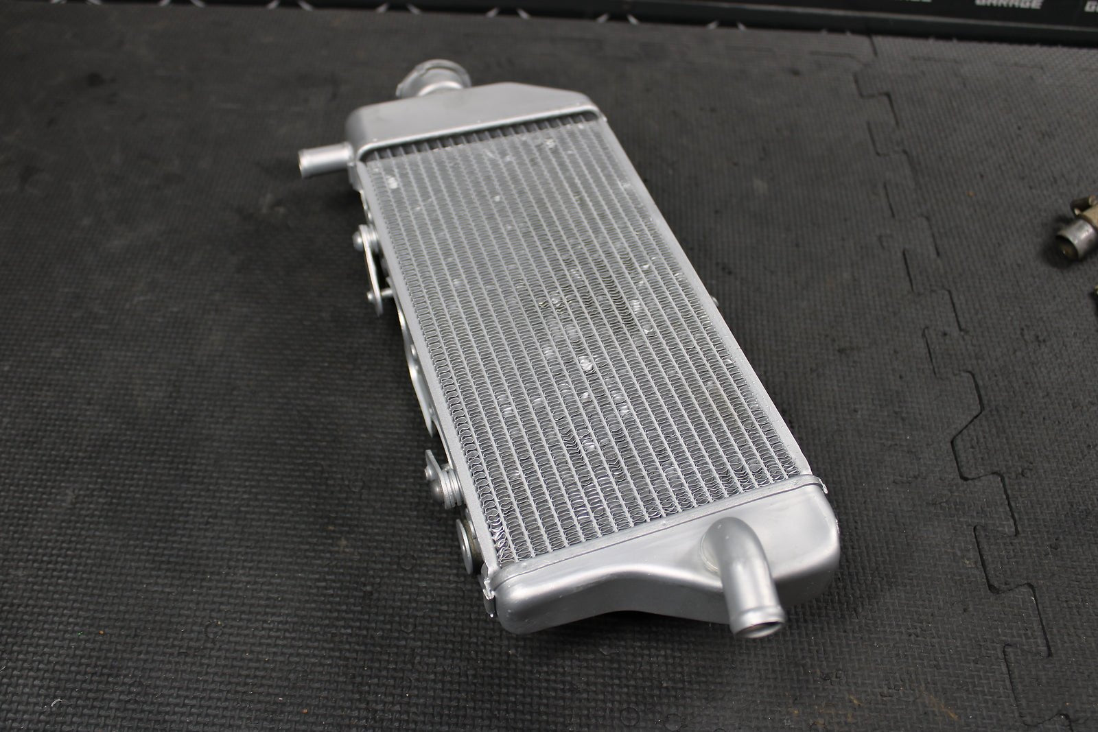 2007 YAMAHA 07 - 09 YZ450F OEM RIGHT ENGINE MOTOR COOLING COOLER RADIATOR - hggarage