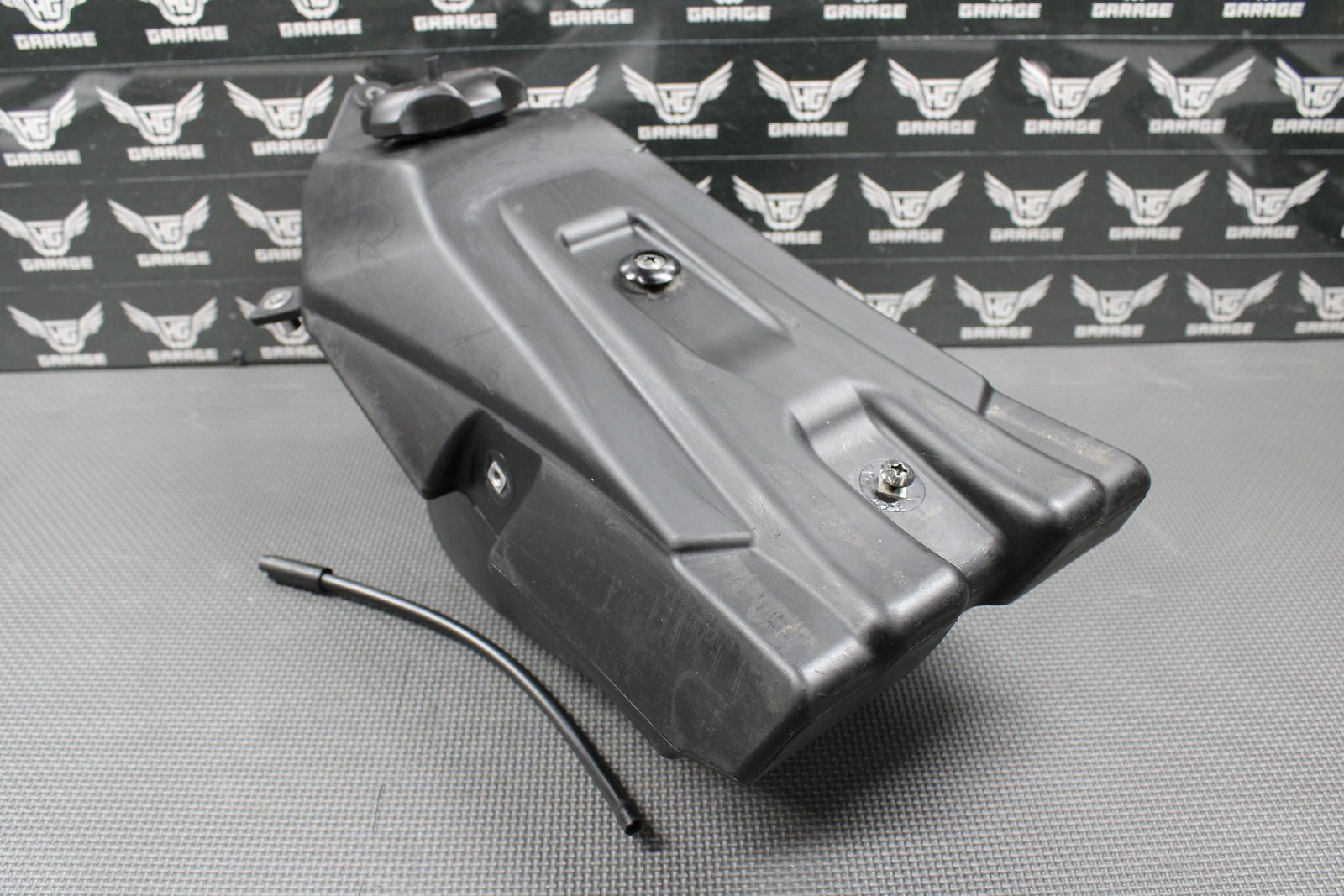 2018 16 - 18 KAWASAKI KX450F OEM GAS FUEL TANK CELL PETROL RESERVOIR 51001 - 0829 - hggarage