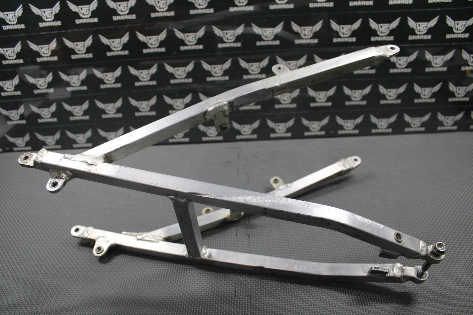 2000 2001 HONDA CR125 CR250R OEM REAR BACK SUB FRAME SUBFRAME 50200 - KZ3 - J30 GOOD - hggarage