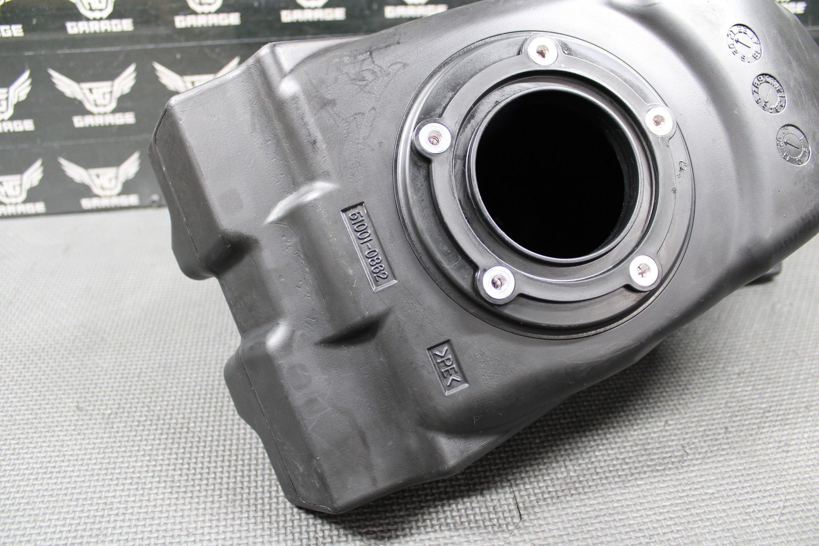 2022 KAWASAKI KX250X OEM GAS FUEL TANK CELL PETROL RESERVOIR 51001 - 0928 MINT! - hggarage