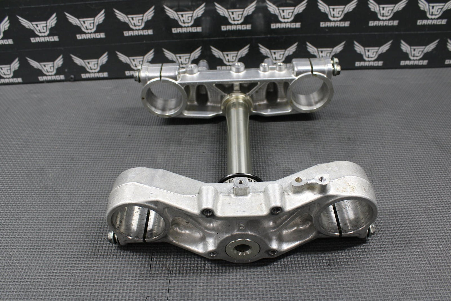 2000 SUZUKI 00 - 04 DRZ400 DRZ400E OEM FRONT FORKS TRIPLE TREE STEM BAR CLAMP NICE - hggarage