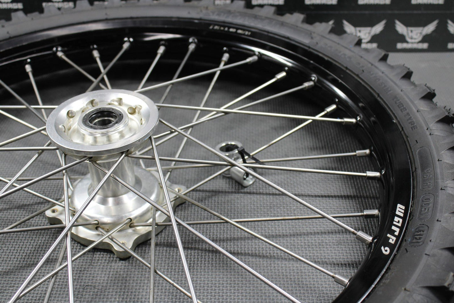 2014 KAWASAKI 10 - 18 KX250F WARP 9 BLACK FRONT WHEEL RIM BILLET HUB LIKE NEW TIRE - hggarage