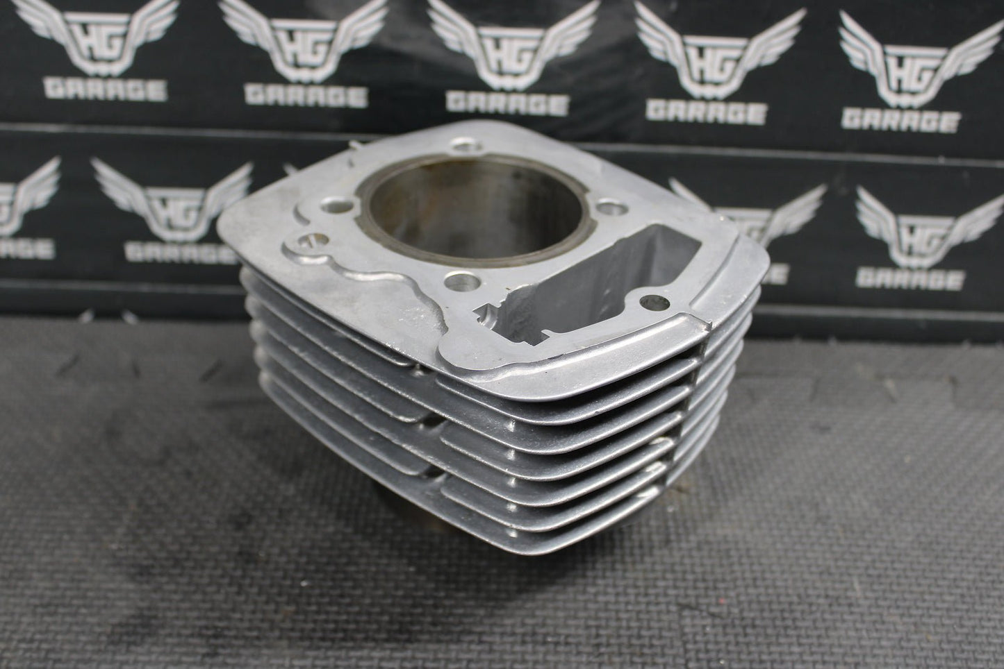 1998 HONDA 80 - 82 XR200 1988 / 1990 1991 / 93 - 02 XR200R ENGINE MOTOR CYLINDER JUG - hggarage