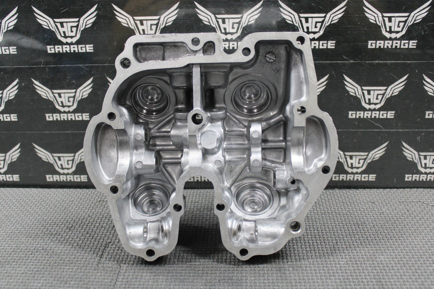 1989 HONDA 88 - 95 XR250R OEM ENGINE CYLINDER HEAD VALVE COVER 12311 - KT1 - 780 NICE! - hggarage