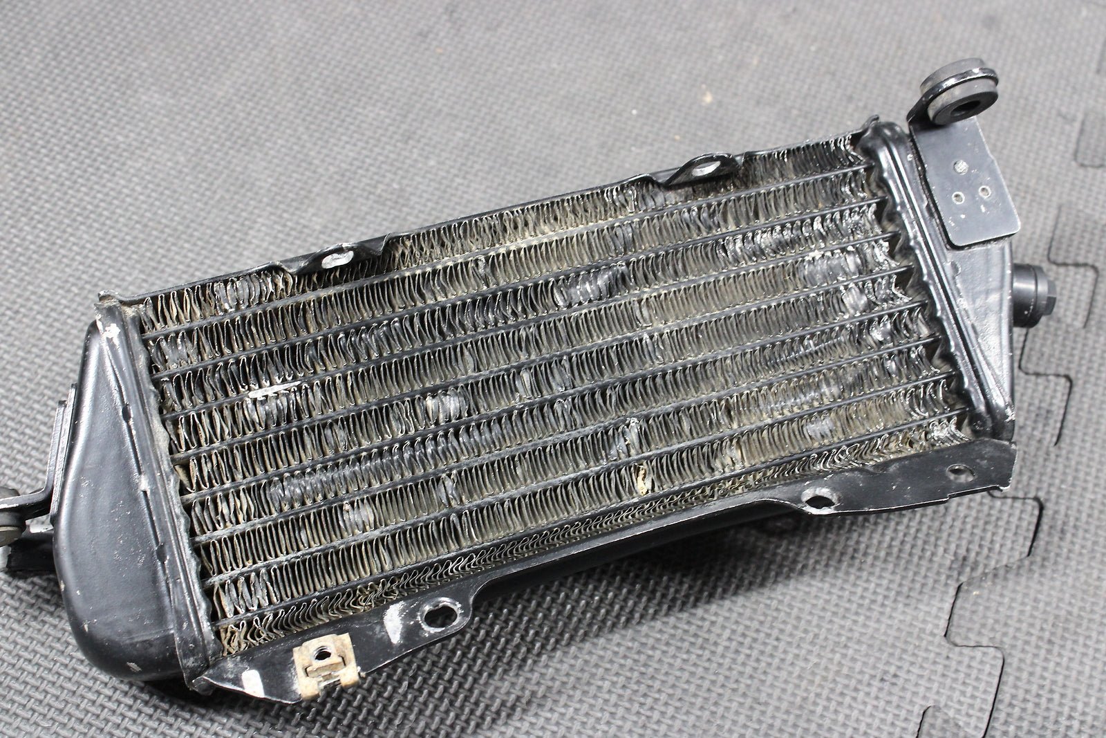 1992 Kawasaki KX250 OEM Engine Motor Cooling Cooler Radiator Left Right - hggarage