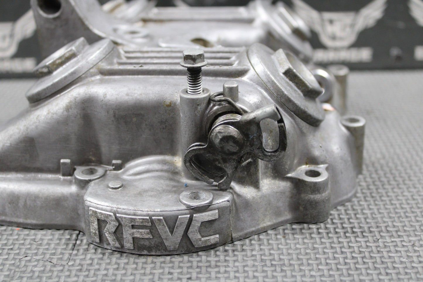 1991 HONDA 88 - 95 XR250R OEM CYLINDER HEAD VALVE COVER ROCKER ARMS TOP END NICE! - hggarage